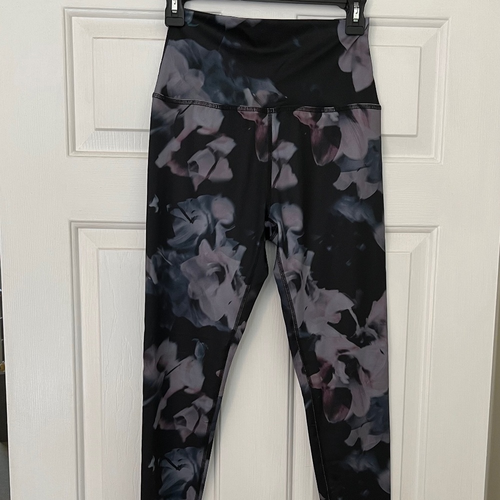 Beyond Yoga Floral Leggings
